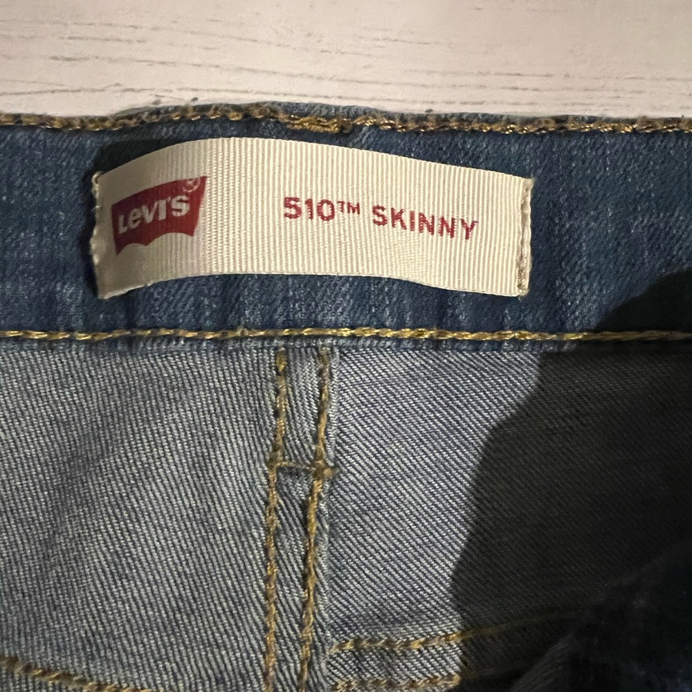 Girls Levi’s, size 18REG, W29xL29 - Picture 4 of 4